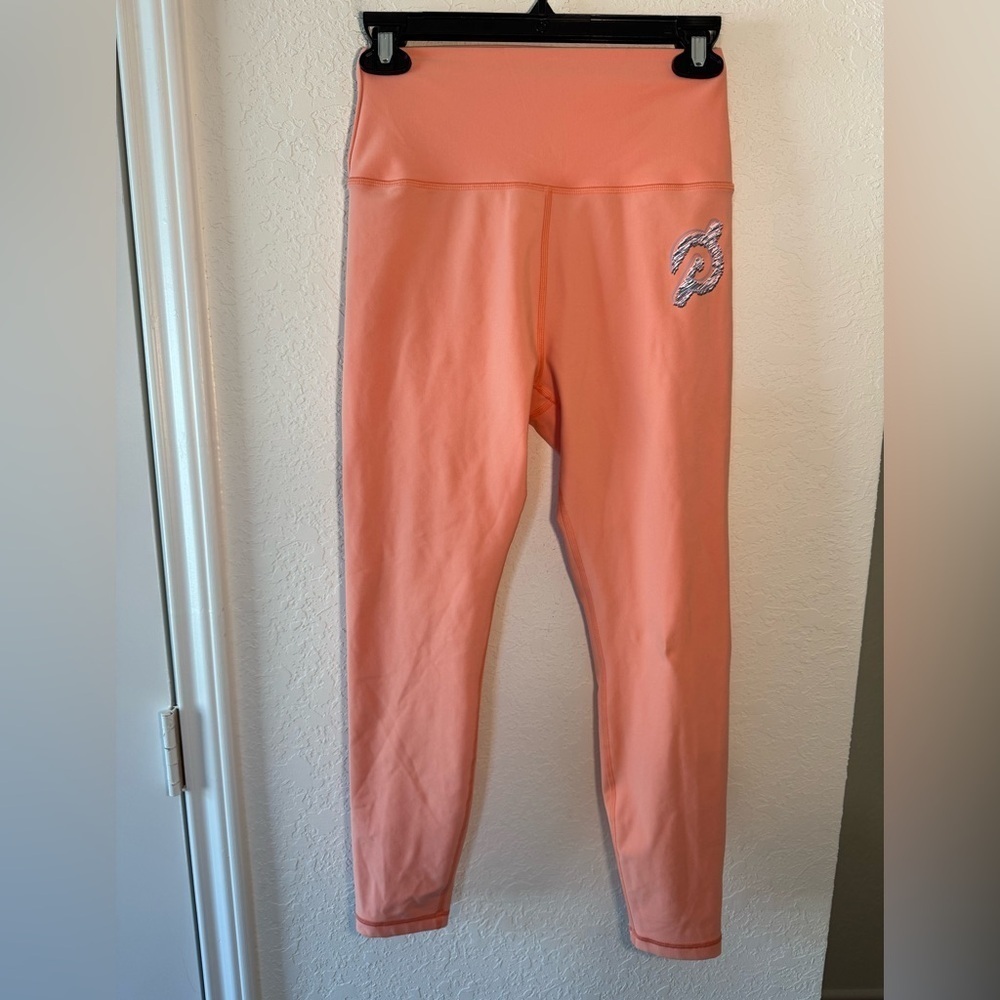 Peloton Cadence Leggings Womens Medium Peach Pink High Rise Compression Workout